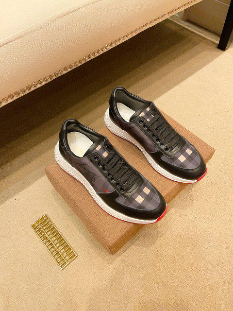 men Burberry shoes-053
